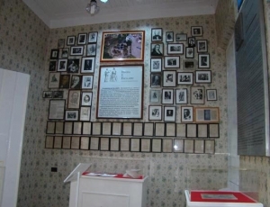 interior-sala-herois-de-curar2.jpg